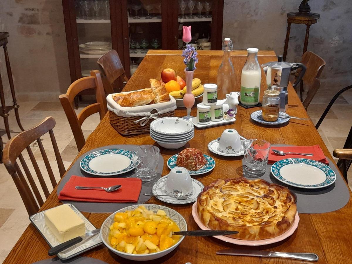 Aux Sources De Ouanne Bed & Breakfast Екстериор снимка