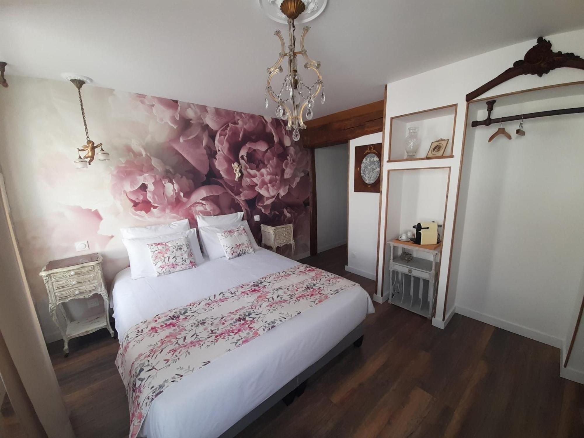 Aux Sources De Ouanne Bed & Breakfast Стая снимка